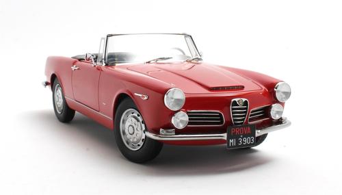 Cult Scale 1:18 1961 Alfa Romeo 2600 spider touring red