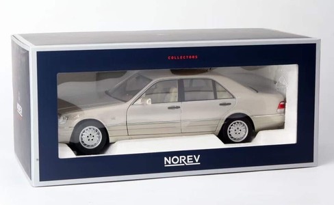 Norev 1:18 1984 Mercedes-Benz 190 E Light Blue - opening doors, bonnet & boot.