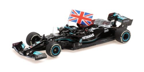 MINICHAMPS Mercedes-AMG F1 W12 E Performance #44 L. Hamilton British GP 2021