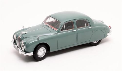 Cult Scale 1:18 1955 Jaguar 2.4 MK1  - Right Hand Drive - in Light Green