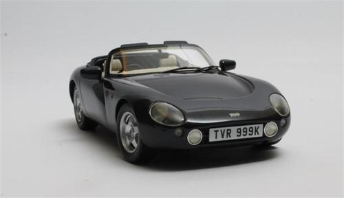 Cult Scale 1:18 1993 TVR Griffith right hand drive metallic purple Ltd Ed of 180