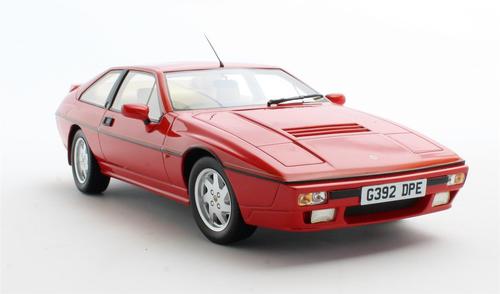 Cult Scale 1:18 1988 - 1990 Lotus Excel SE Right Hand Drive in red